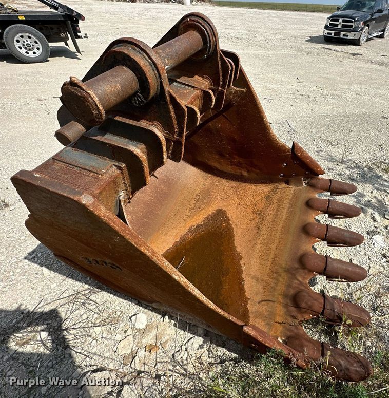 image for item DW2759 Esco  excavator bucket