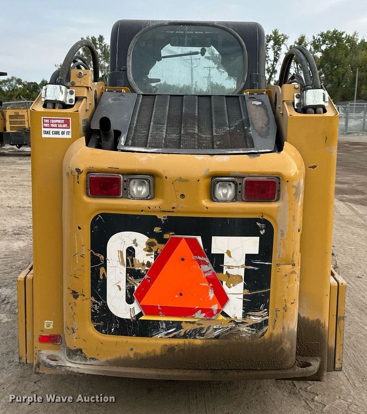 image for item DW2762 2012 Caterpillar 246C  skid steer loader