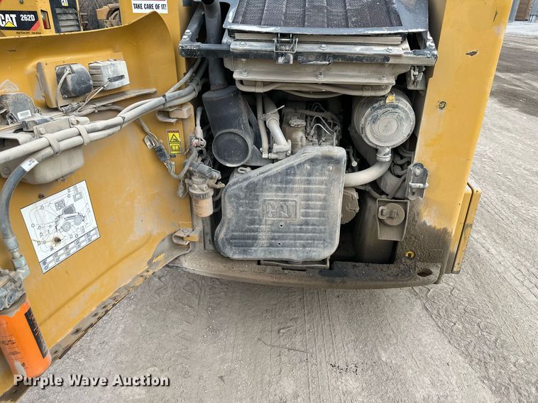 image for item DW2762 2012 Caterpillar 246C  skid steer loader