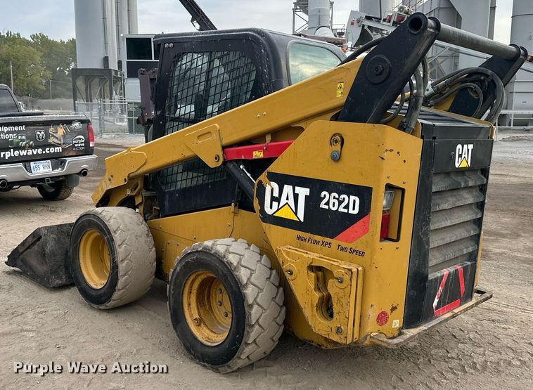 image for item DW2763 2017 Caterpillar 262D  skid steer loader