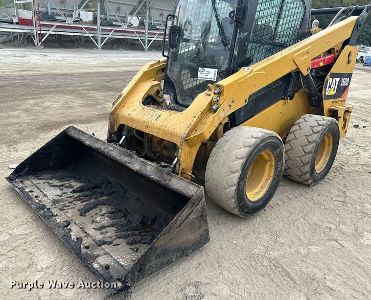 image for item DW2763 2017 Caterpillar 262D  skid steer loader