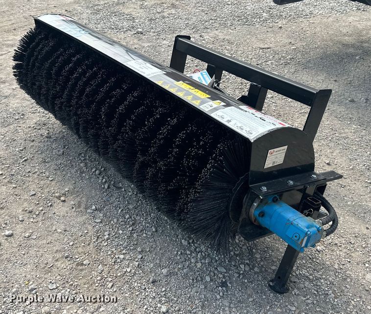 image for item DW2772 2023 Mower King SSAB72  skid steer broom