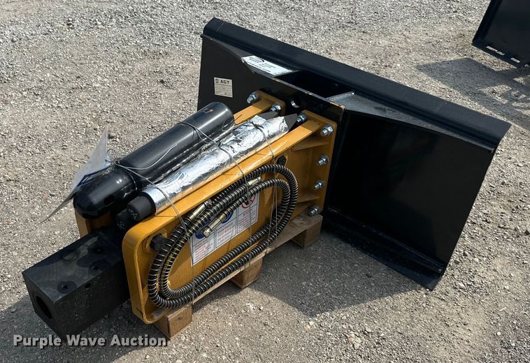 image for item DW2774 2023 Agrotk 680  skid steer breaker