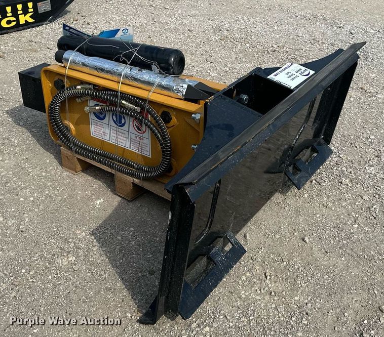 image for item DW2774 2023 Agrotk 680  skid steer breaker