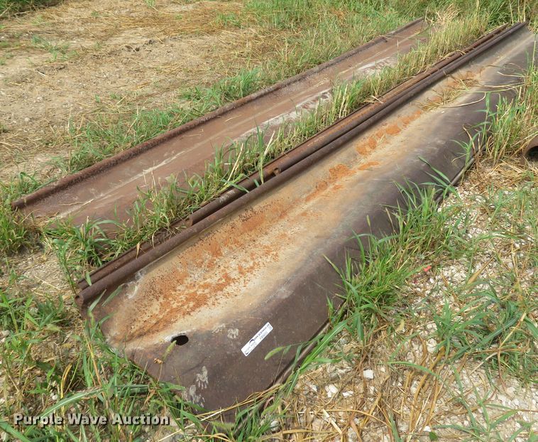 image for item FB9855 (6) sections of sheet piling