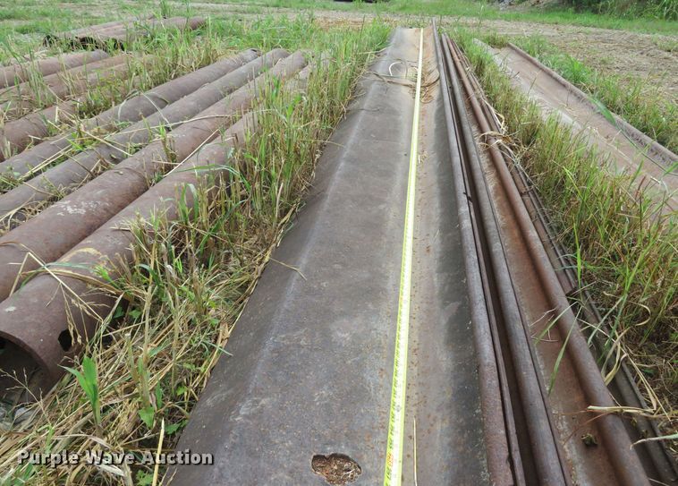 image for item FB9855 (6) sections of sheet piling