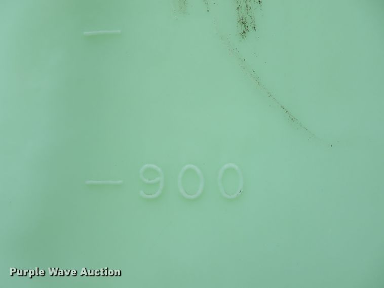 image for item FB9856 (3) poly tanks