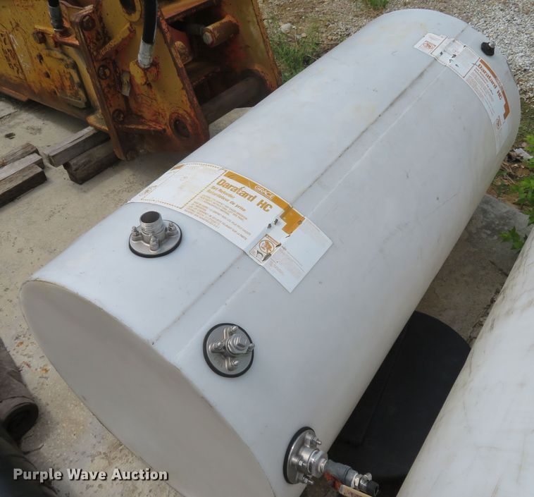 image for item FB9856 (3) poly tanks