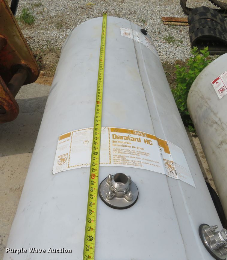 image for item FB9856 (3) poly tanks