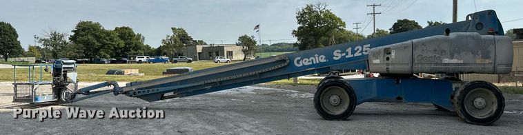 image for item ID9383 2017 Genie S-125  boom lift