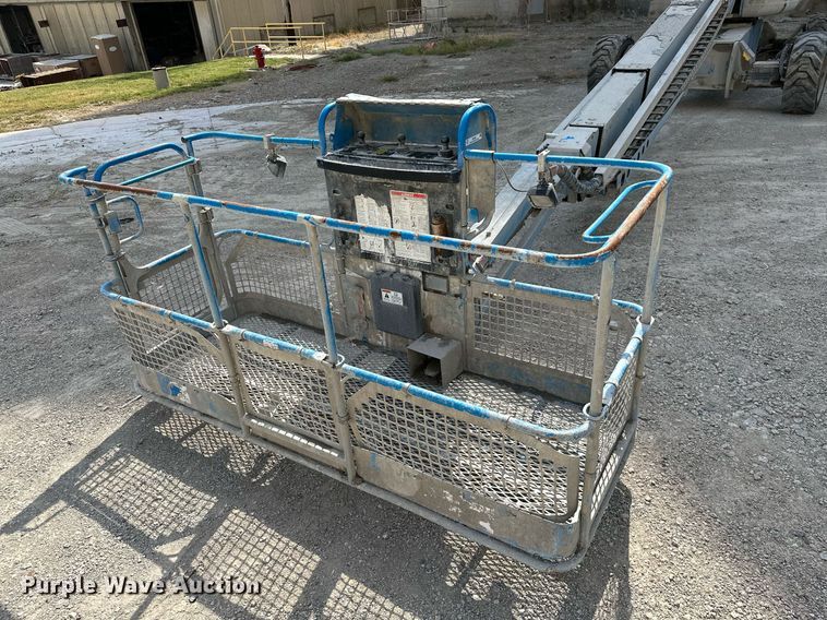 image for item ID9383 2017 Genie S-125  boom lift