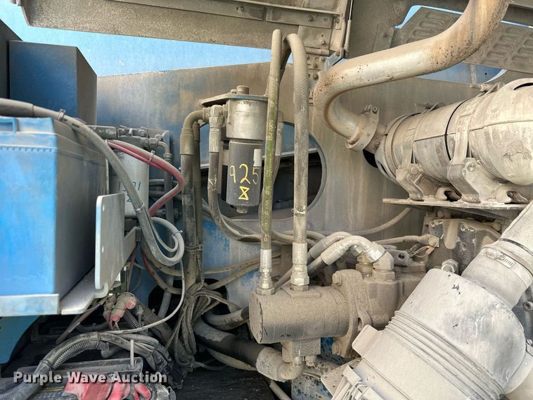 image for item ID9383 2017 Genie S-125  boom lift