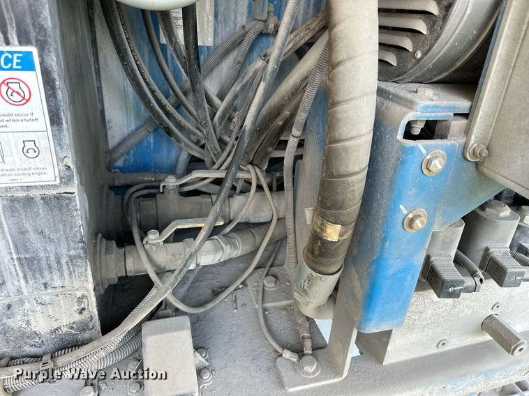 image for item ID9383 2017 Genie S-125  boom lift