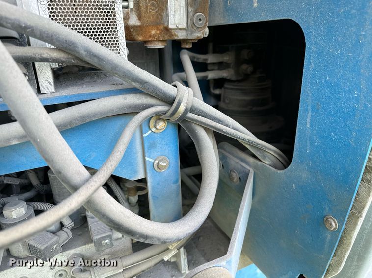 image for item ID9383 2017 Genie S-125  boom lift