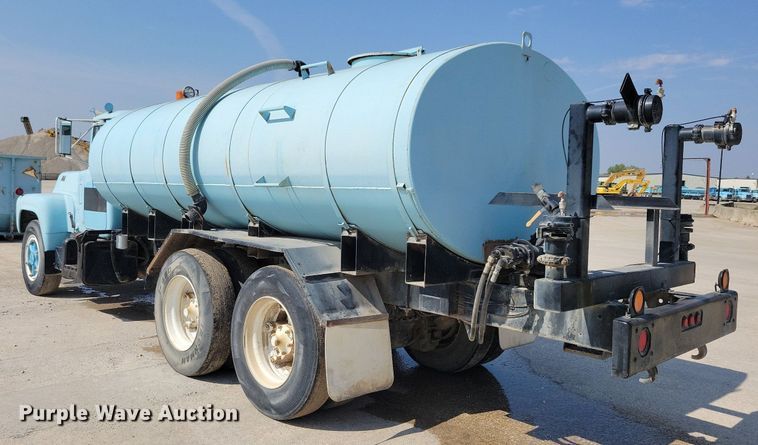 image for item IQ9942 1966 Mack  water truck