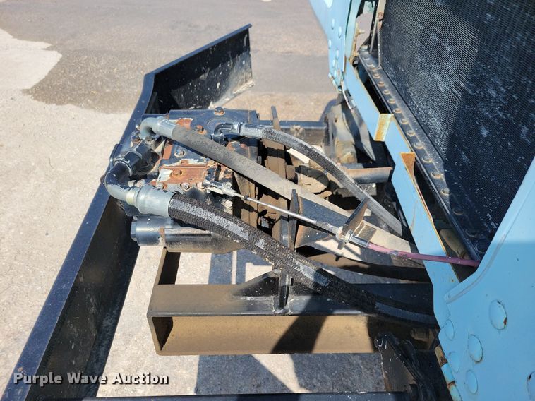 image for item IQ9942 1966 Mack  water truck