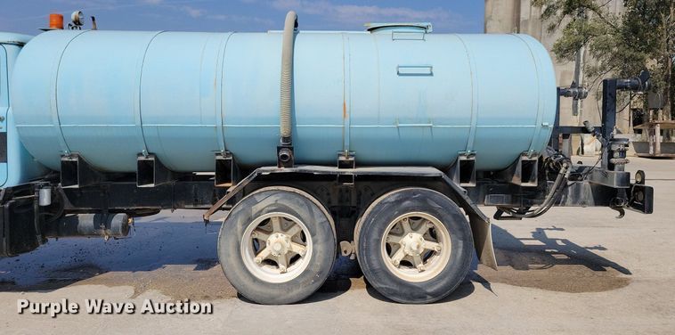 image for item IQ9942 1966 Mack  water truck