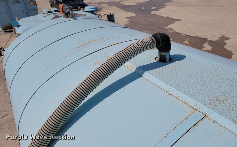 image for item IQ9942 1966 Mack  water truck