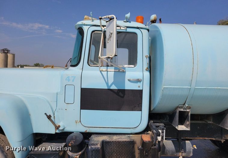 image for item IQ9942 1966 Mack  water truck