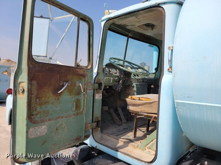 image for item IQ9942 1966 Mack  water truck