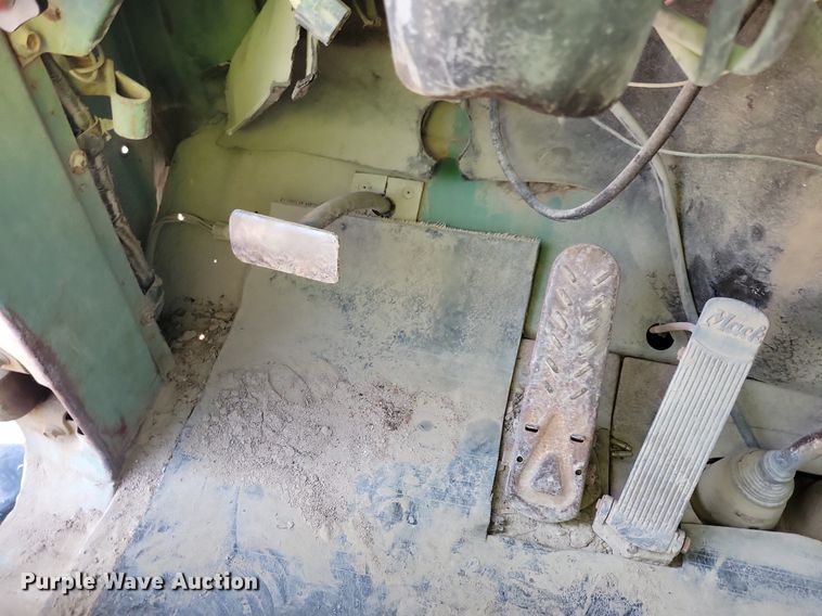 image for item IQ9942 1966 Mack  water truck