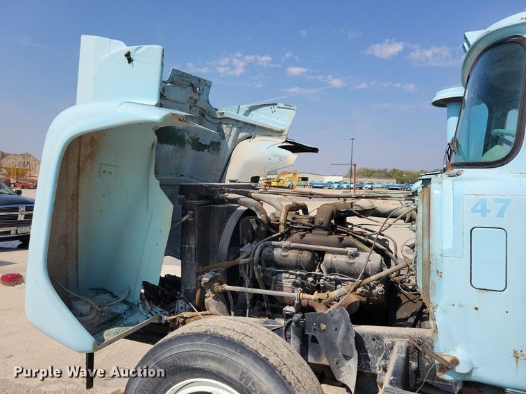 image for item IQ9942 1966 Mack  water truck