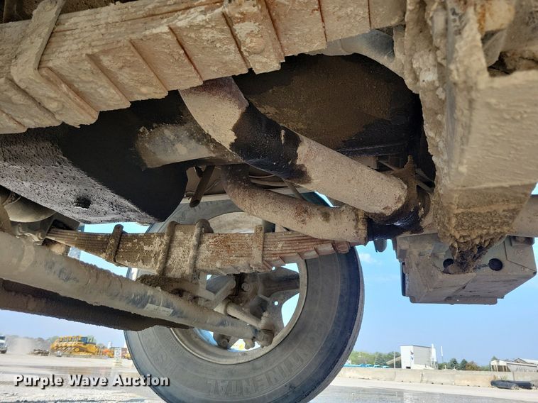 image for item IQ9942 1966 Mack  water truck