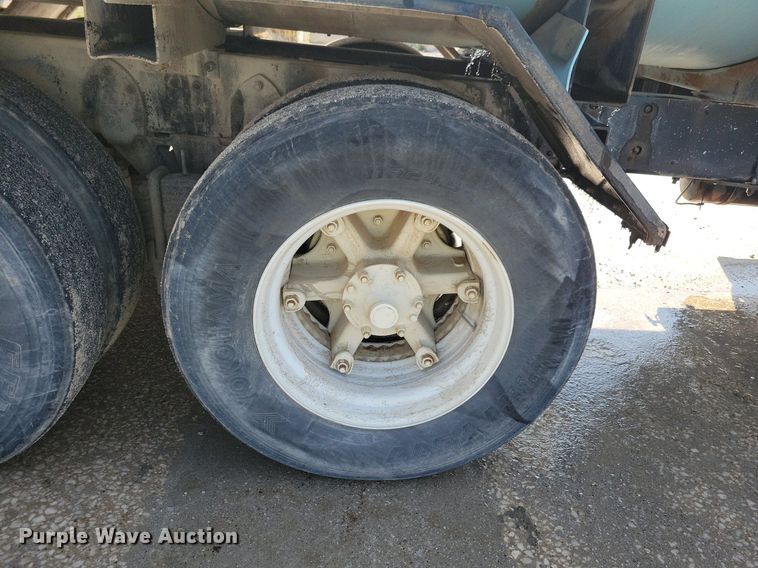 image for item IQ9942 1966 Mack  water truck