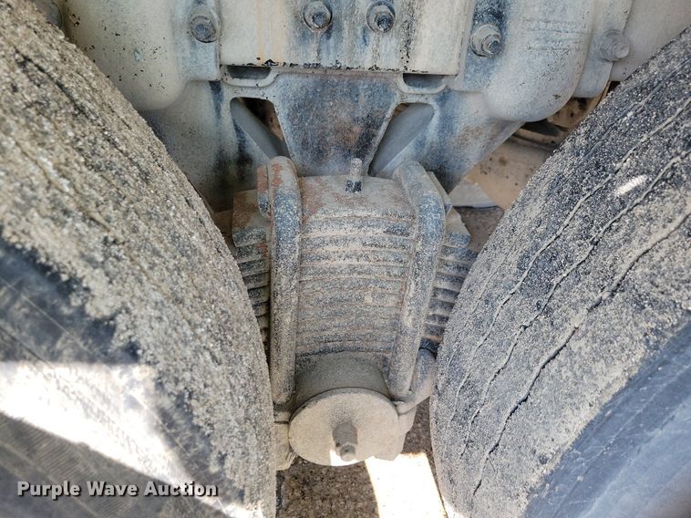 image for item IQ9942 1966 Mack  water truck