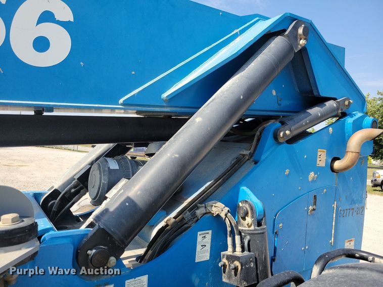 image for item IQ9943 2012 Genie GTH1056  telehandler