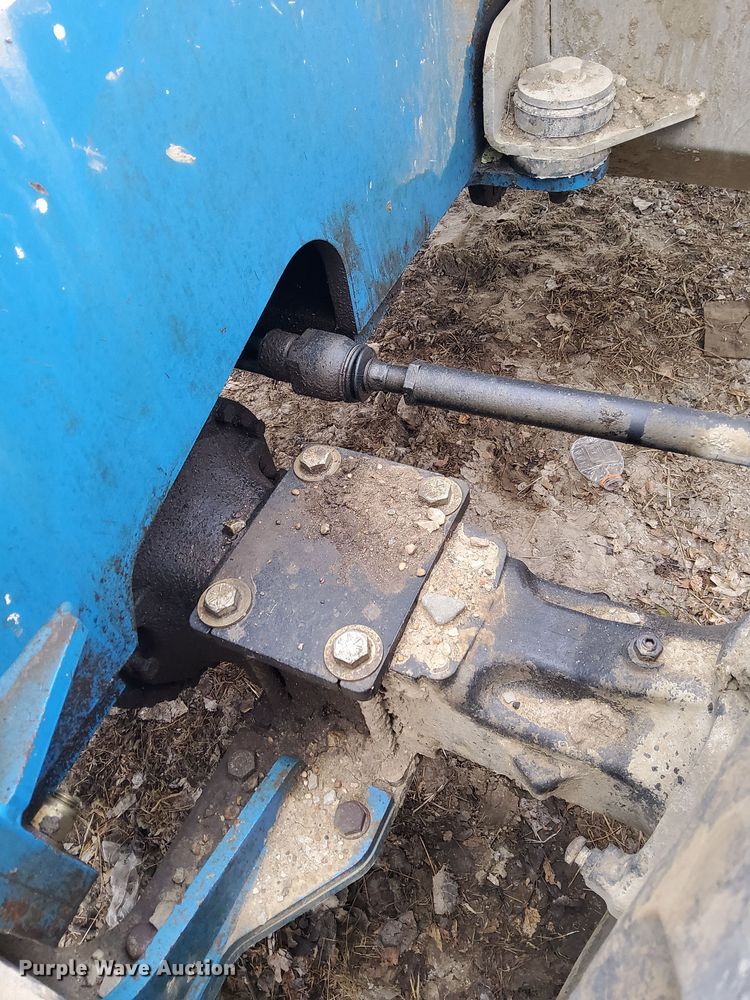 image for item IQ9943 2012 Genie GTH1056  telehandler