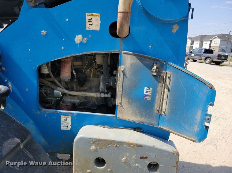 image for item IQ9943 2012 Genie GTH1056  telehandler