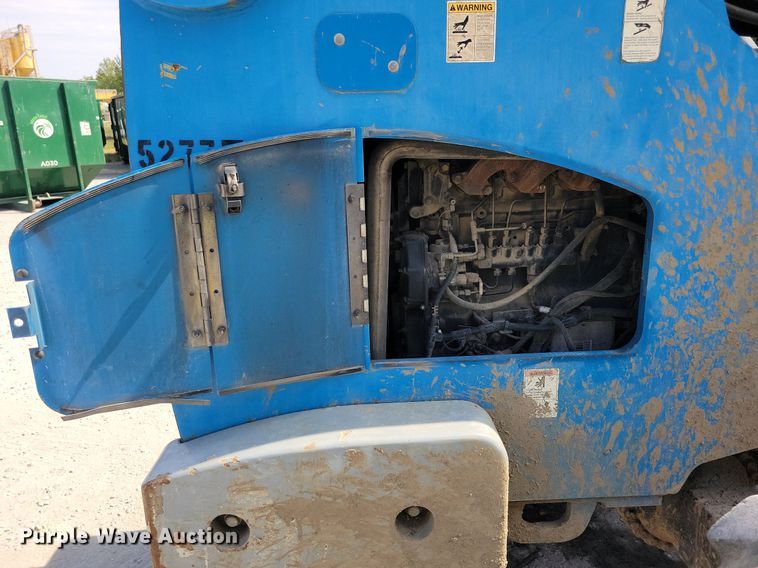 image for item IQ9943 2012 Genie GTH1056  telehandler