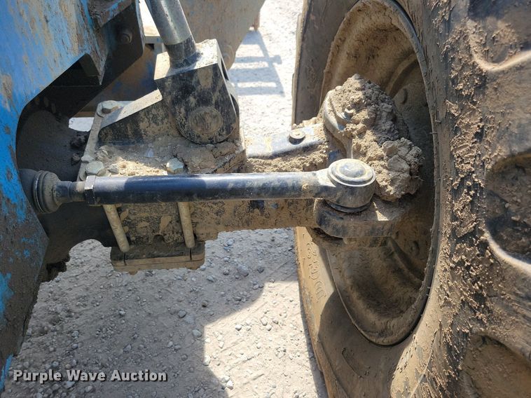 image for item IQ9943 2012 Genie GTH1056  telehandler