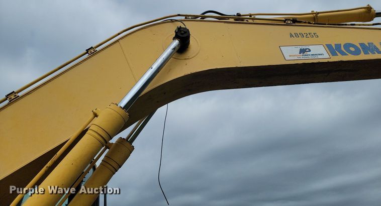 image for item JE9504 2009 Komatsu PC200LC-8 excavator