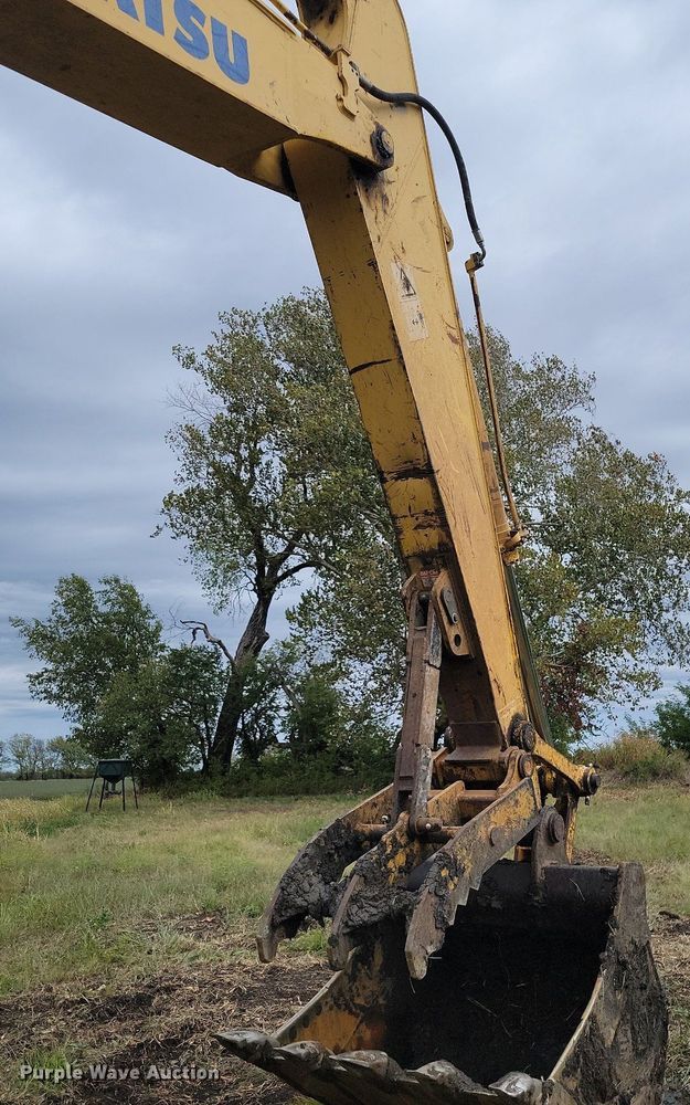 image for item JE9504 2009 Komatsu PC200LC-8 excavator