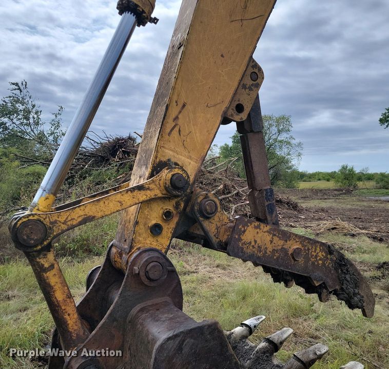 image for item JE9504 2009 Komatsu PC200LC-8 excavator