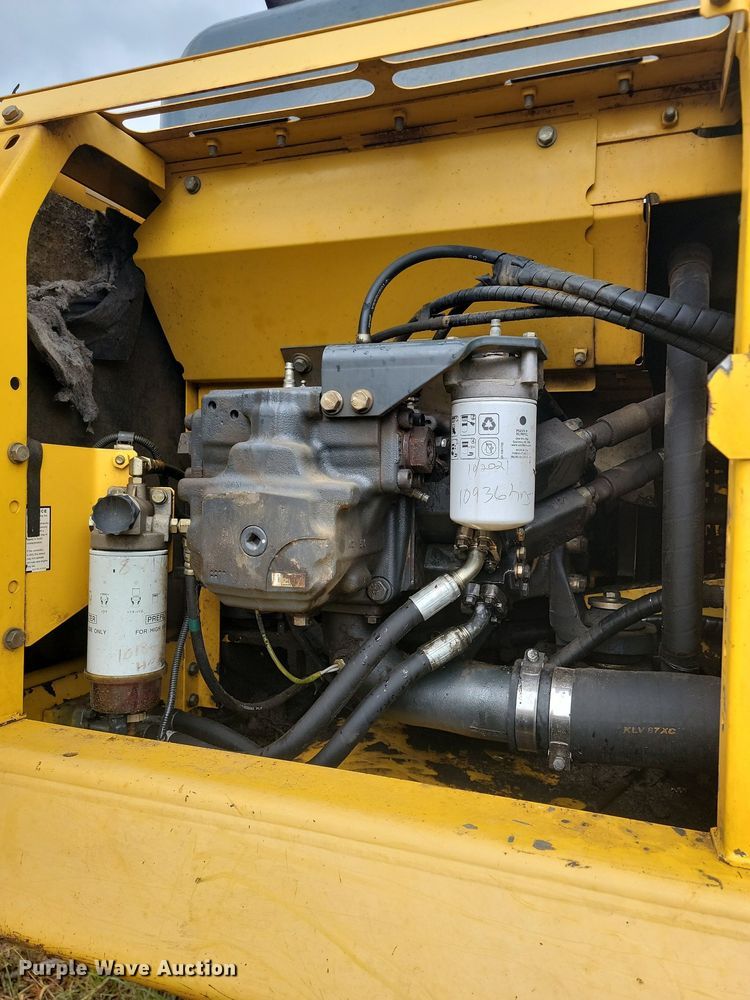 image for item JE9504 2009 Komatsu PC200LC-8 excavator