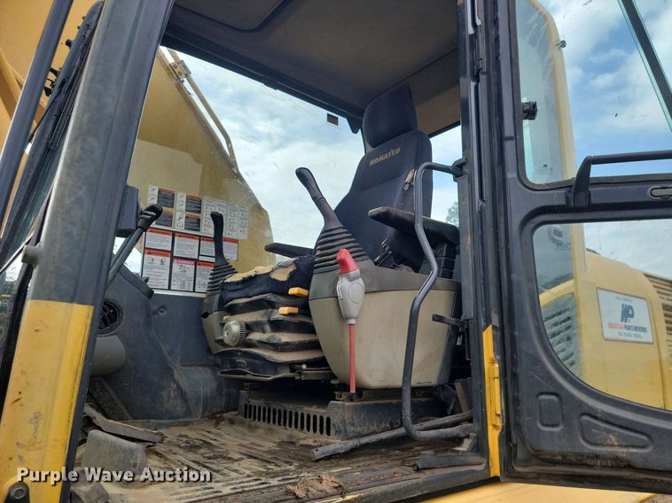 image for item JE9504 2009 Komatsu PC200LC-8 excavator