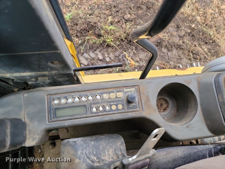 image for item JE9504 2009 Komatsu PC200LC-8 excavator