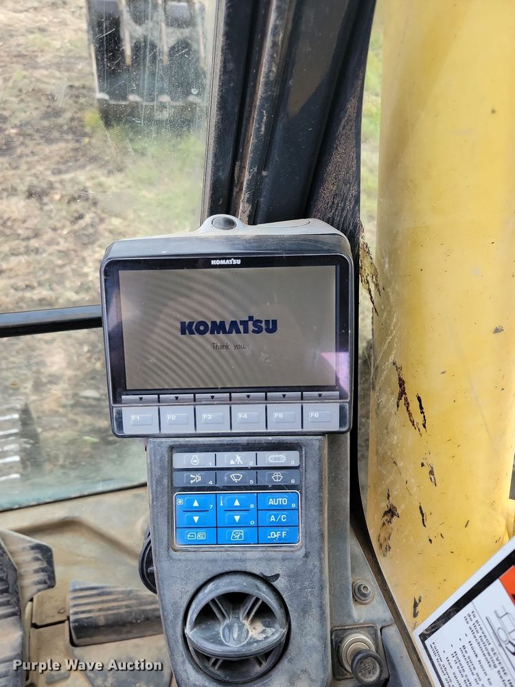 image for item JE9504 2009 Komatsu PC200LC-8 excavator