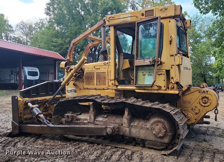 image for item JE9516 1984 Caterpillar D6D dozer