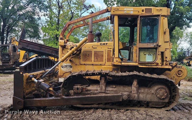 image for item JE9516 1984 Caterpillar D6D dozer