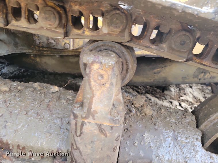 image for item JE9516 1984 Caterpillar D6D dozer
