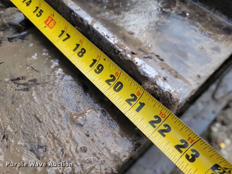 image for item JE9516 1984 Caterpillar D6D dozer