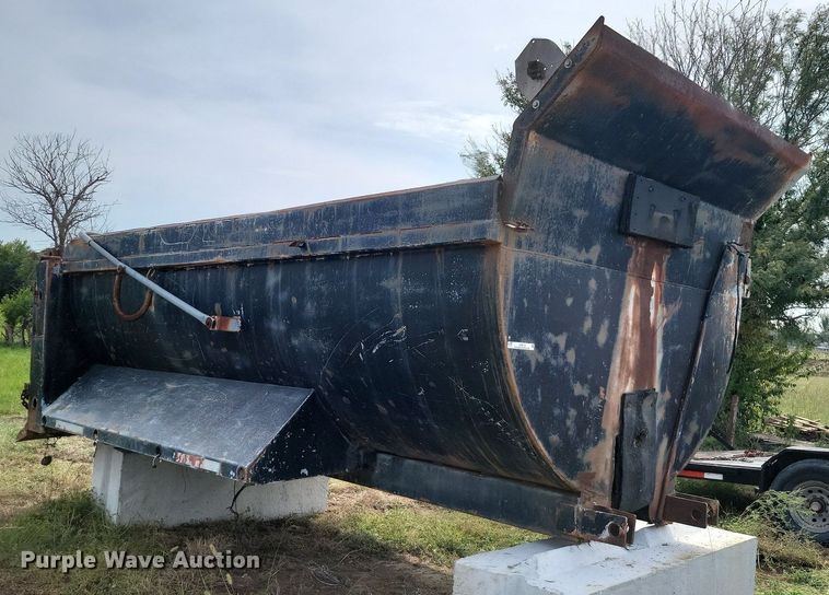 image for item JE9518 Dump bed