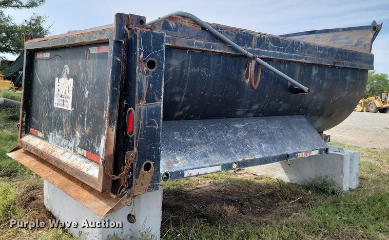 image for item JE9518 Dump bed