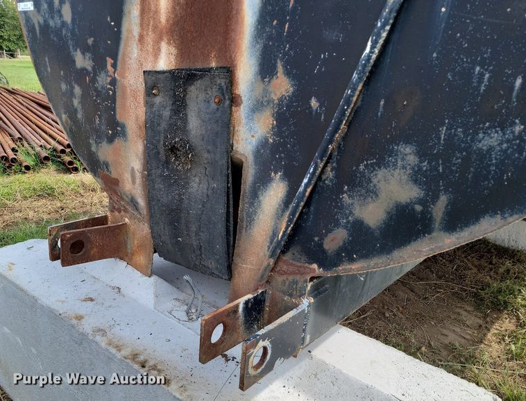 image for item JE9518 Dump bed