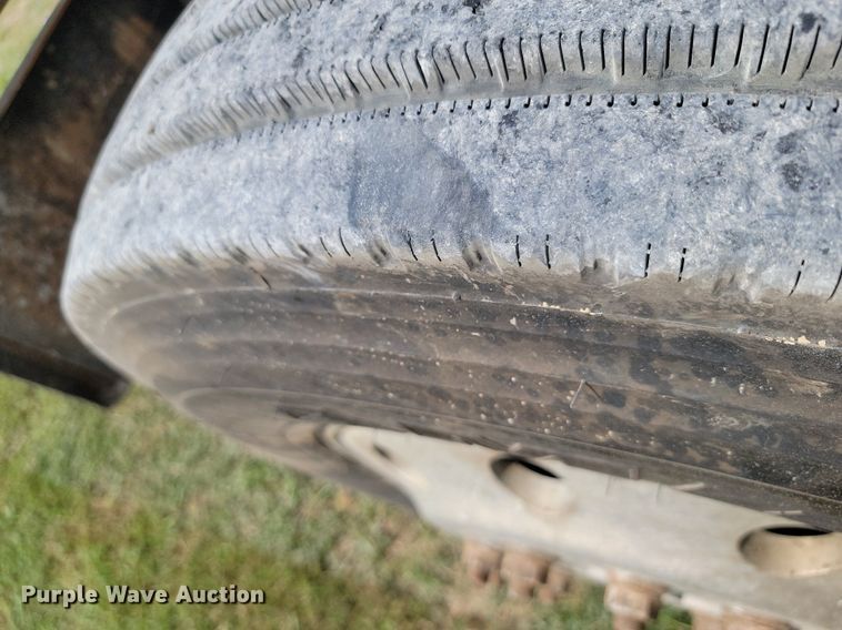 image for item JE9520 2000 Western star 4900 dump truck