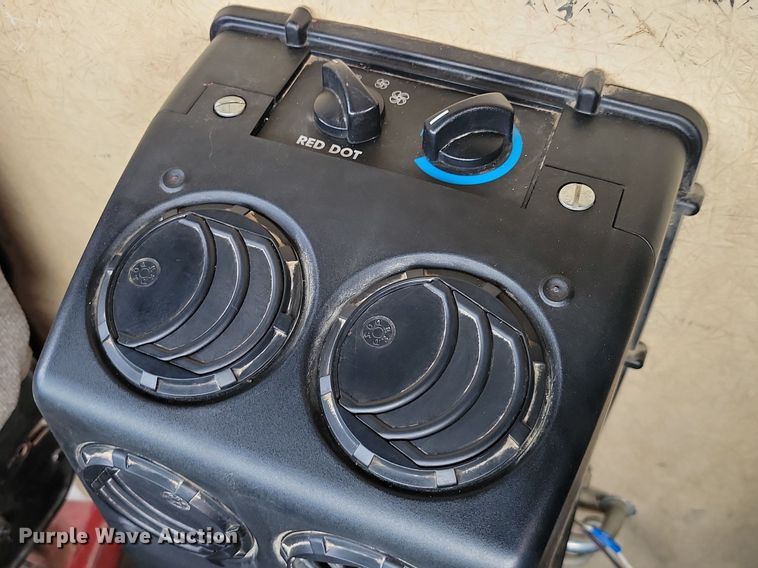 image for item JE9520 2000 Western star 4900 dump truck